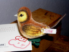 Steiff Goldammer Ornament