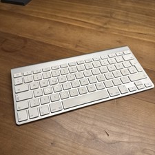 Apple Magic Keyboard Tastatur