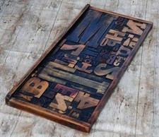 Collage Holzbuchstaben Unikat Setzkasten Holzlettern Letternbild Wandbild Druck.