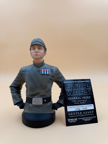 General veers mini bust star - general,