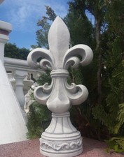 Pfeilerschmuck "französische