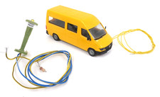 Herpa MB Kleinbus, Scheinwerfer beleuchtet + bel. Notrufsäule - ZYAI/6718