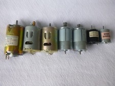 7-teiliges Konvolut Gleichstrom- Elektro- Motoren 0-24V teilw.m.Wellenbegrenzung