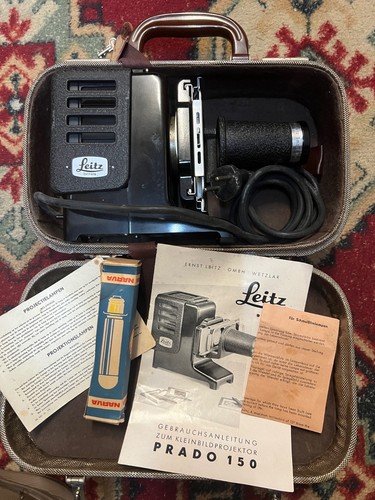 Leitz leica diaprojektor - leica,