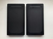 Ein Paar Stoffabdeckungen für