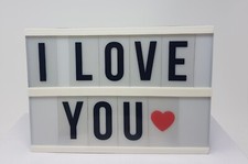 LED Light Box groß Beleuchtete Anzeigetafel mit 60 Buchstaben & Zeichen