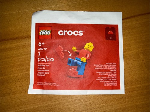 Lego crocs minifigure - lego,