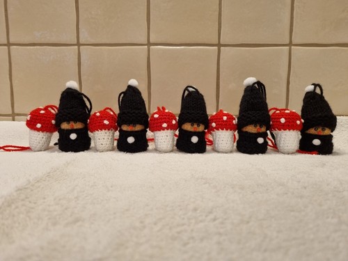 Bestrickte sektkorken - bestrickte,