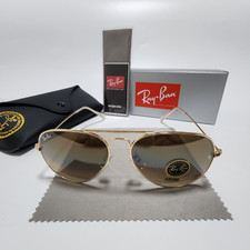 Ray-Ban RB3025 Aviator Pilot