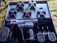 Rohrpresse mit AKKU  Und PRESSBACKEN