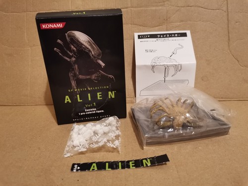 Alien face hugger model made - alien,
