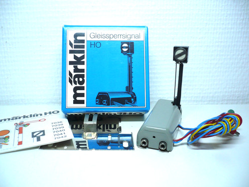 Märklin gleissperrsignal 7042 - gleissperrsignal,