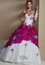 Gerafftes Fushia Weiß