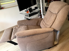 Sessel m. Aufstehhilfe, Kopf- u. Beinteil verstellbar, Hukla, Bezug Stoff, beige