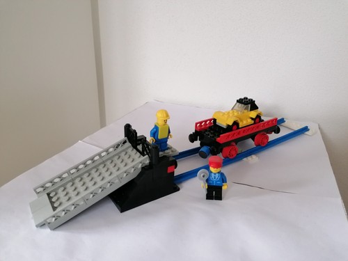 Lego 167 car - transport,