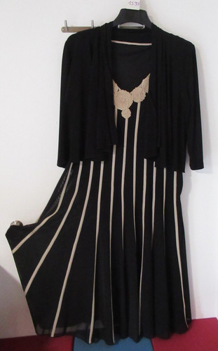 Elegantes damenkleid mit - elegantes,