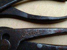 2 mal Ford Bordwerkzeug Zange Kombizange alt Oldtimer