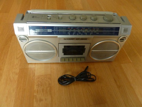 Ghettoblaster sharp 4646 - ghettoblaster,