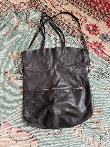 Schwarze ledertasche von cos - von,