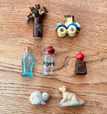KONVOLUT Miniatur Setzkasten Blumen Vase Hund Katze Glasfisch Sprit Krisenzeiten