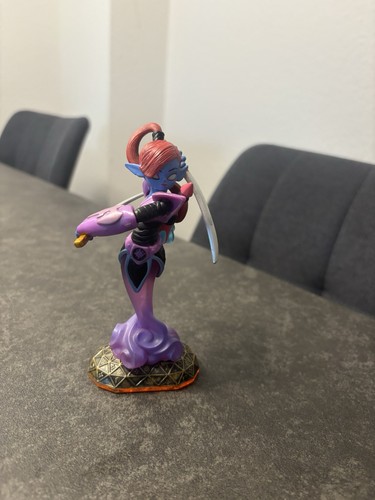 Skylanders giants scarlet - skylanders,