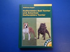 Staffordshire Bull Terrier und American Staffordshire Terrier von Wilfried Peper