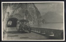 Ansichtskarte Opel Blitz Bus auf Straße am See mit Tunneln 