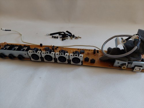 Tyros1 midi out video - tyros1,