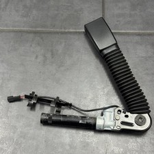 BMW 5er F10 F11 Gurtschloss vorne rechts Sicherheitsgurt Gurtstrammer 9115306