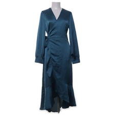 Club London, Wickelkleid