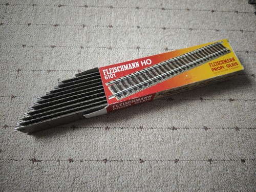 Fleischmann 6101 gerade - h0,