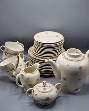 Eschenbach Bavaria, Elfenbein Porzellan Roswitha, Set