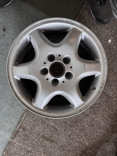 Mercedes benz a2084010502 - mercedes-benz,