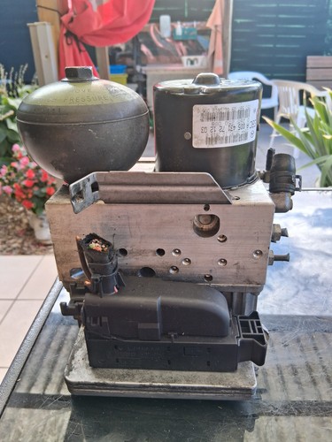 Mercedes 211 abs block - 211,