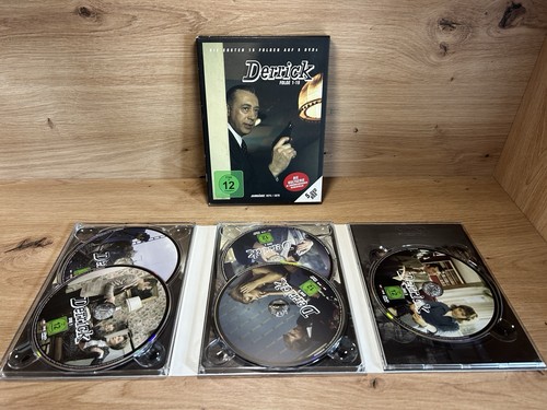 Derrick collector box - box,