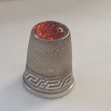 Antiker Fingerhut - "LUTZ&WEISS" - Silber 800 - roter "Glaskopf" - 4,4g !