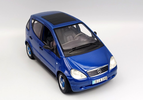 Maisto mercedes benz - maisto, a-class