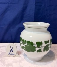 Meissen Vineleaves Vase Full