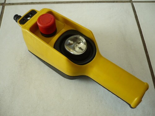 Telemecanique xac d22a1231 - telemecanique,