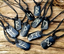 Anhänger Raido Runen Futhark Odin Vikings Valhalla Wikinger Mjölnir Götter Kette