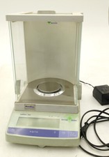 Mettler Toledo AB204-S06 LabStyle204 Analysenwaage Präzisionswaage 220g Waage
