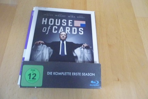 House cards die - of,