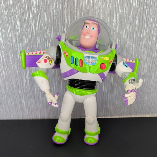 Buzz lightyear actionfigur - lightyear,