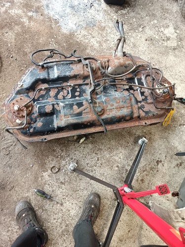 Mitsubishi spacewagon benzin - mitsubishi,