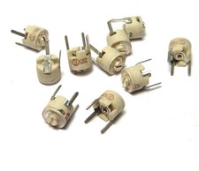 10x Trimm-Kondensator, Kapazitäts-Trimmer, Keramik-Scheibentrimmer, 2.5 / 7.5 pF