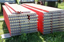 NEU 60 Stück Gerüstböden Holzböden 2,5m Holzboden Bohlen Belagbohlen ]