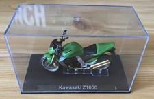 Kawasaki z1000 Motorradmodell 1:24 detailliert Vitrine