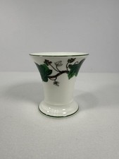 Wedgwood Napoleon Ivy Posey