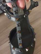 Valentino Garavani  Rockstud Pumps Gr. 40 Top