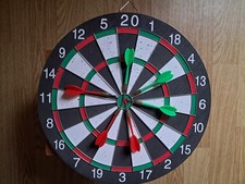 Dartscheibe - Kinderspielzeug - Kinderpfeile - mit Gebrauchsspuren